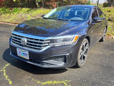 2020 Volkswagen Passat 2.0T R-Line