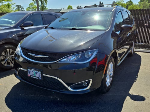 2019 Chrysler Pacifica Touring L