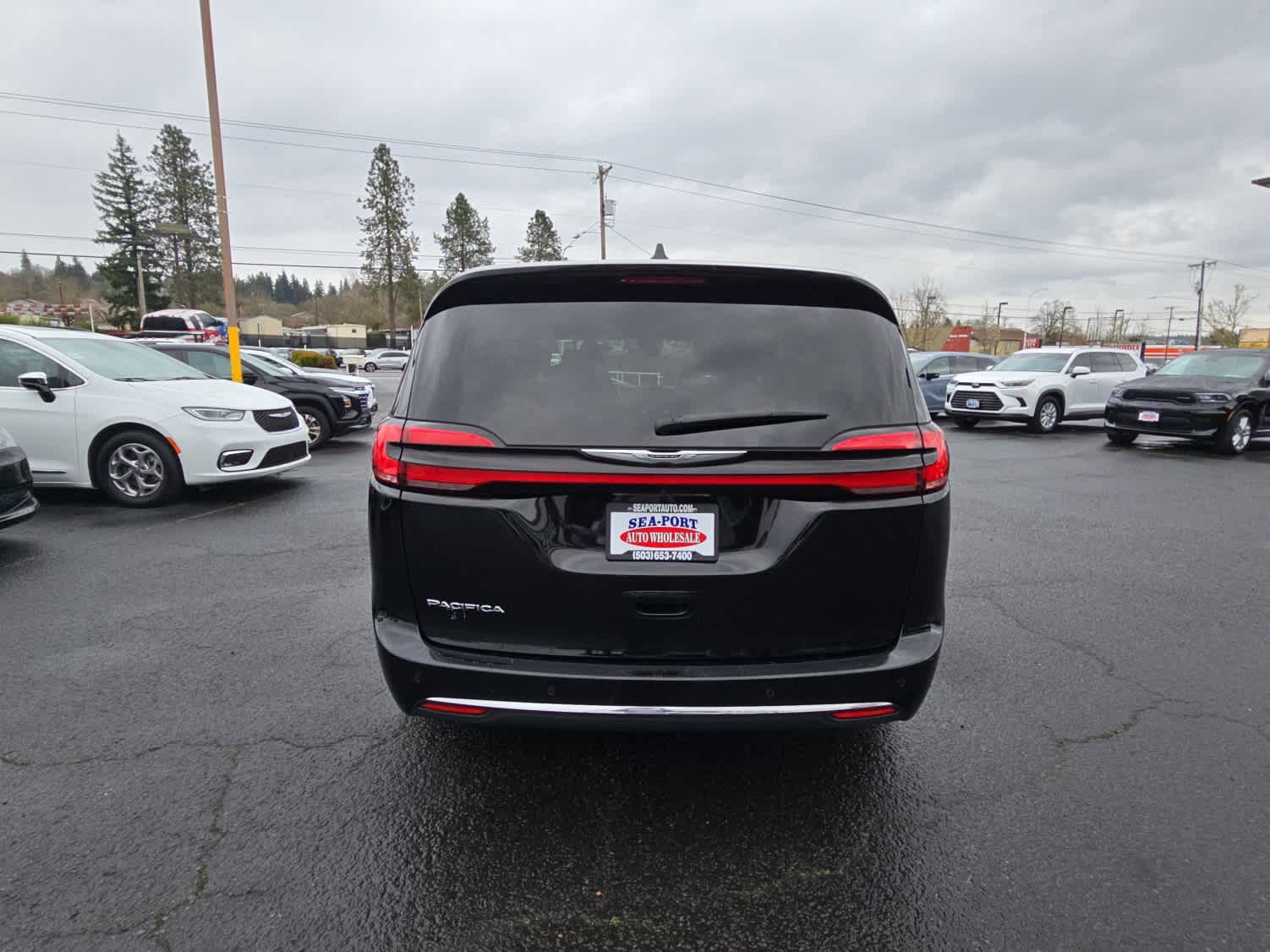 2024 Chrysler Pacifica Touring L