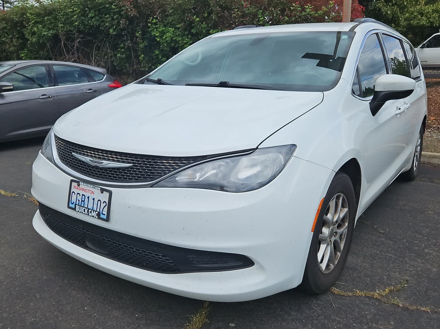 2021 Chrysler Voyager LXI's photo