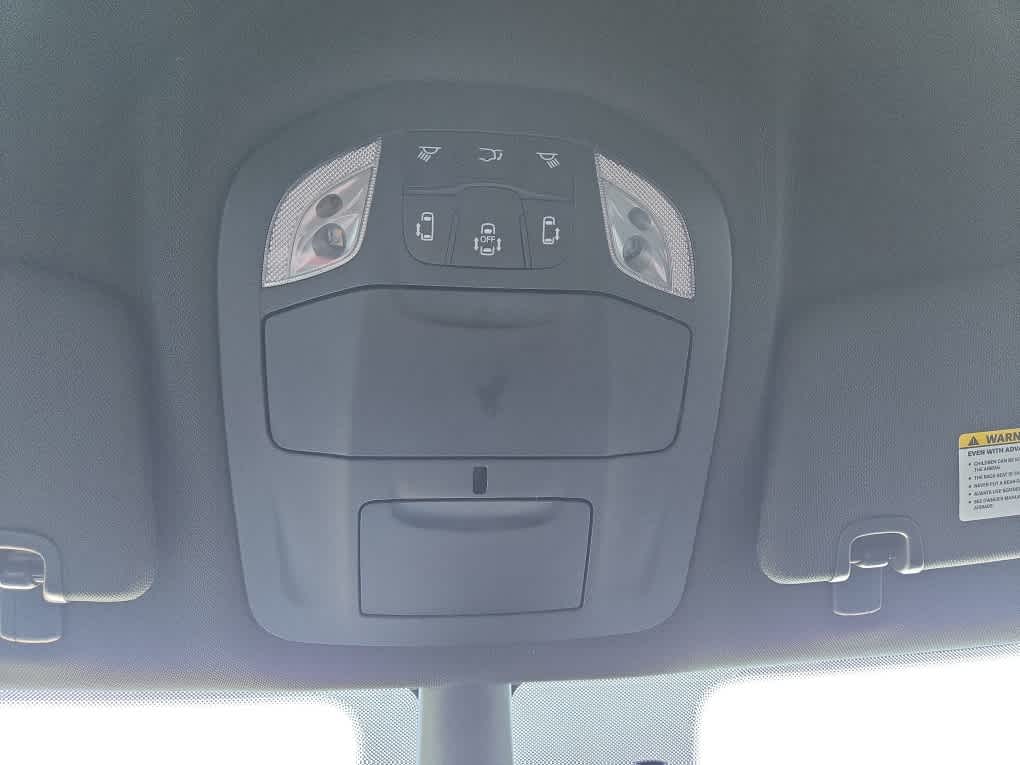 2023 Chrysler Pacifica Touring