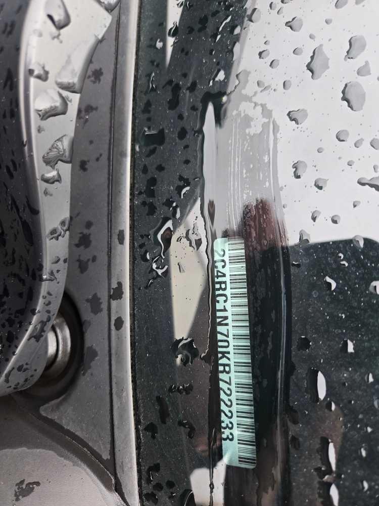 2019 Chrysler Pacifica Hybrid Limited