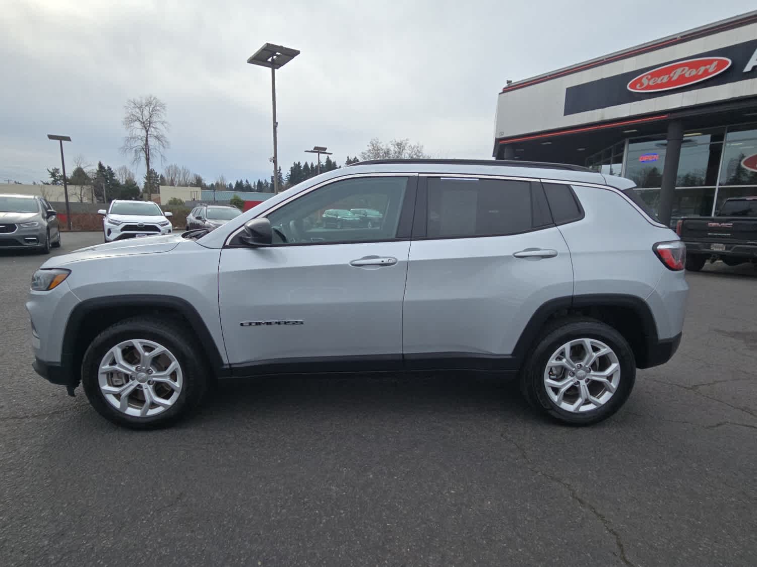 2024 Jeep Compass Latitude