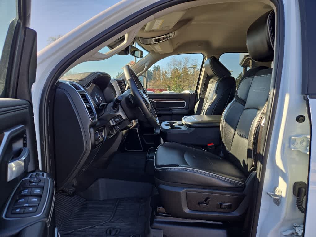 2024 RAM 3500 Laramie