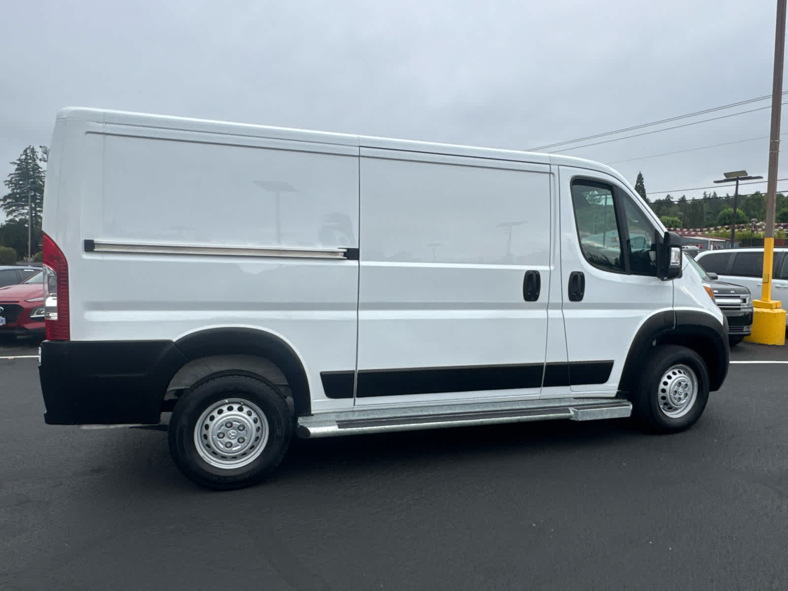 2025 RAM ProMaster Cargo Van Tradesman
