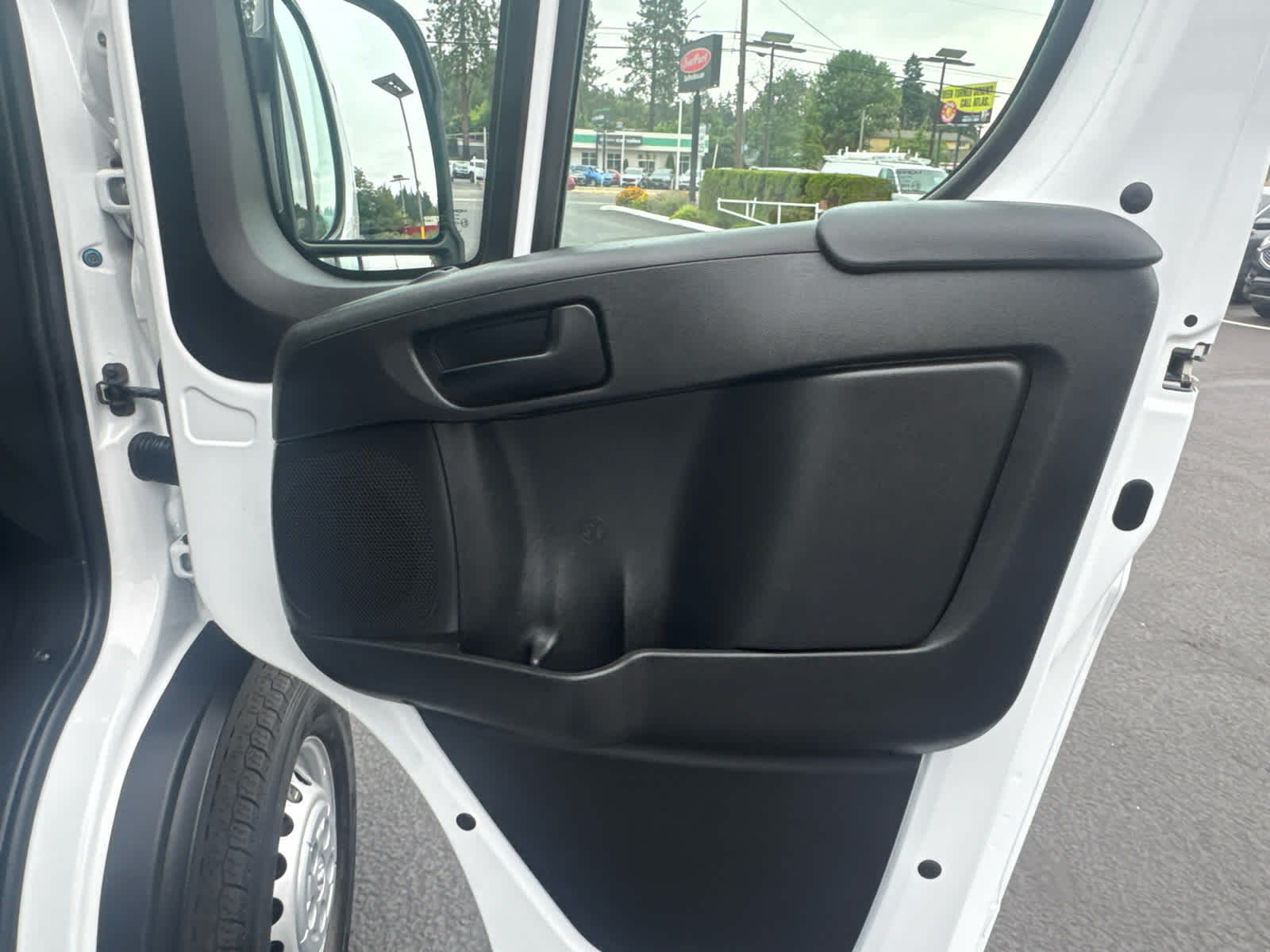 2025 RAM ProMaster Cargo Van Tradesman