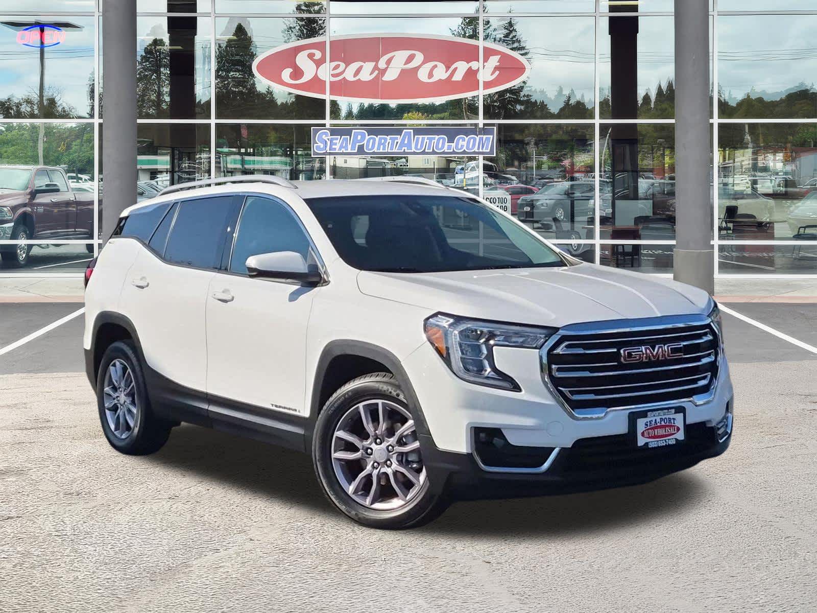 2023 GMC Terrain SLT