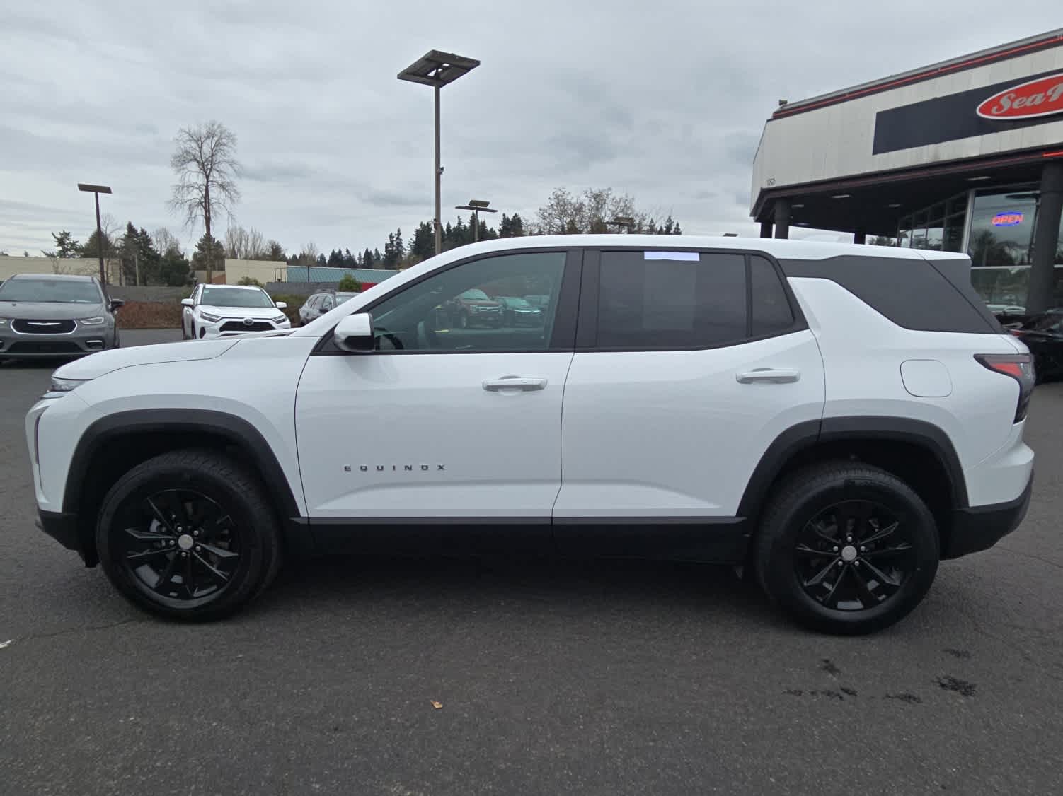 2025 Chevrolet Equinox AWD LT