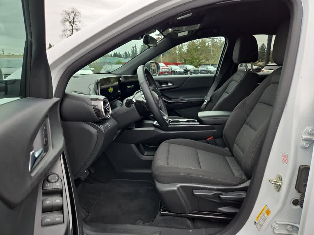 2025 Chevrolet Equinox AWD LT
