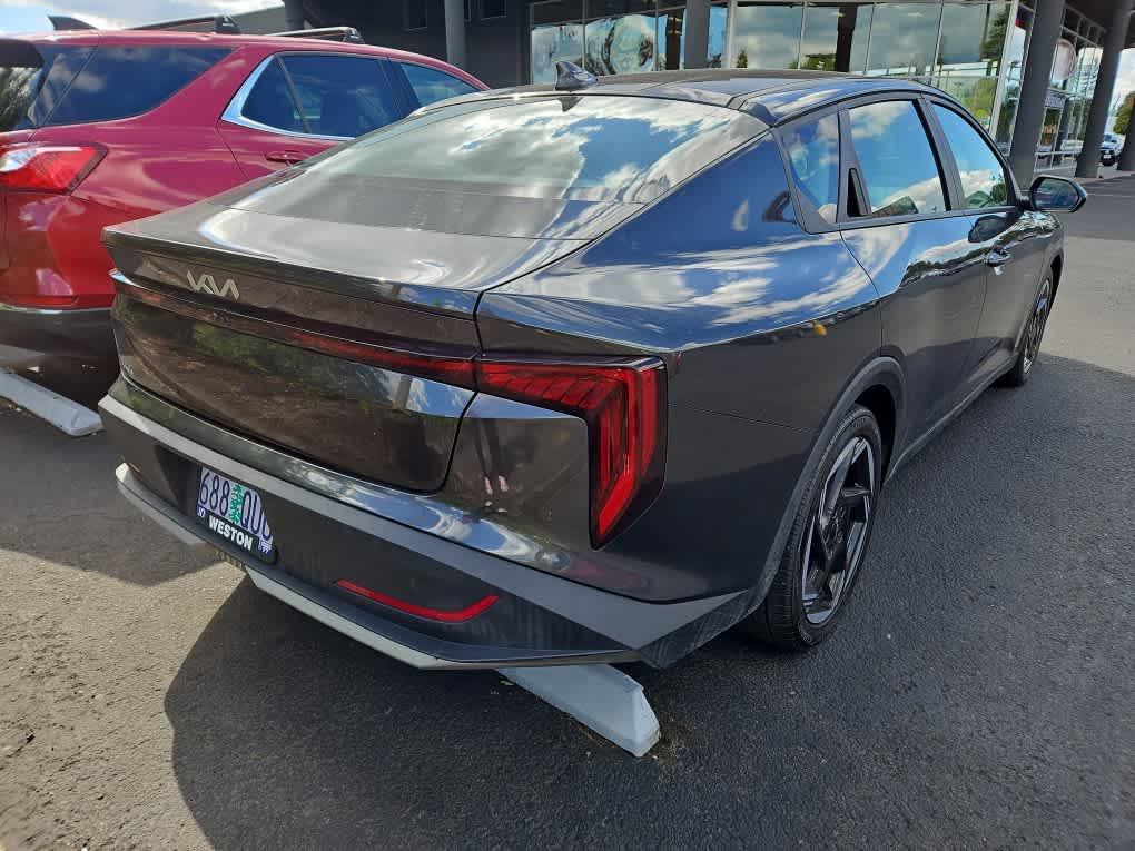 2025 Kia K4 EX