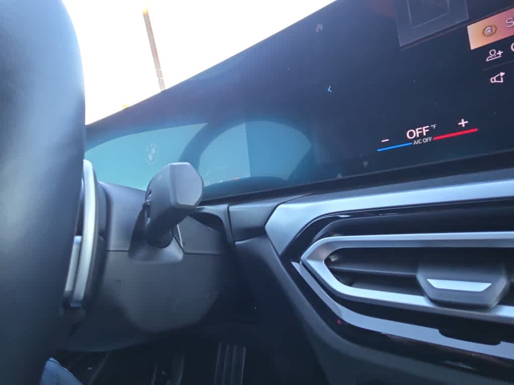 2024 BMW 3 Series 330i