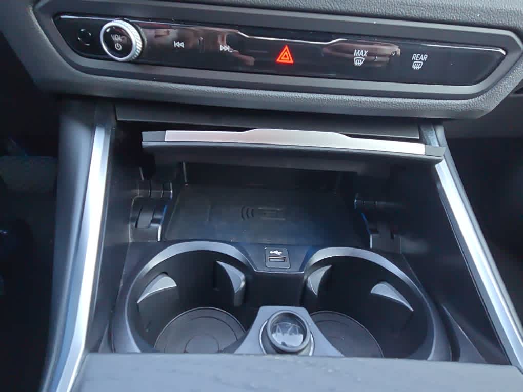 2024 BMW 3 Series 330i