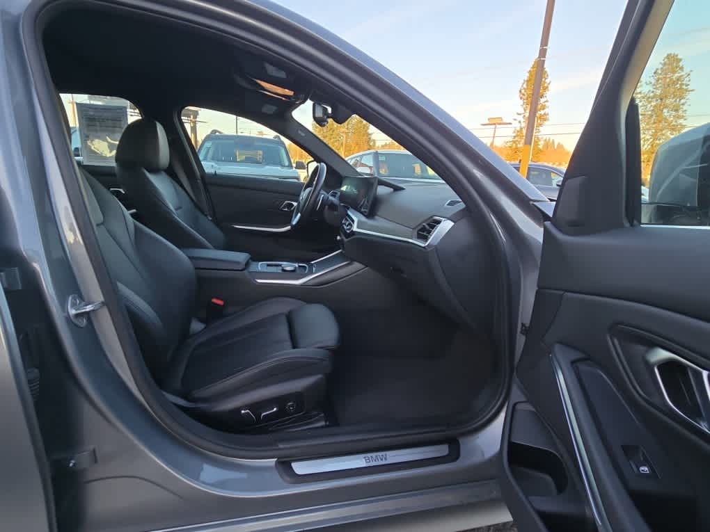 2024 BMW 3 Series 330i