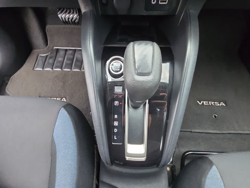2023 Nissan Versa SV