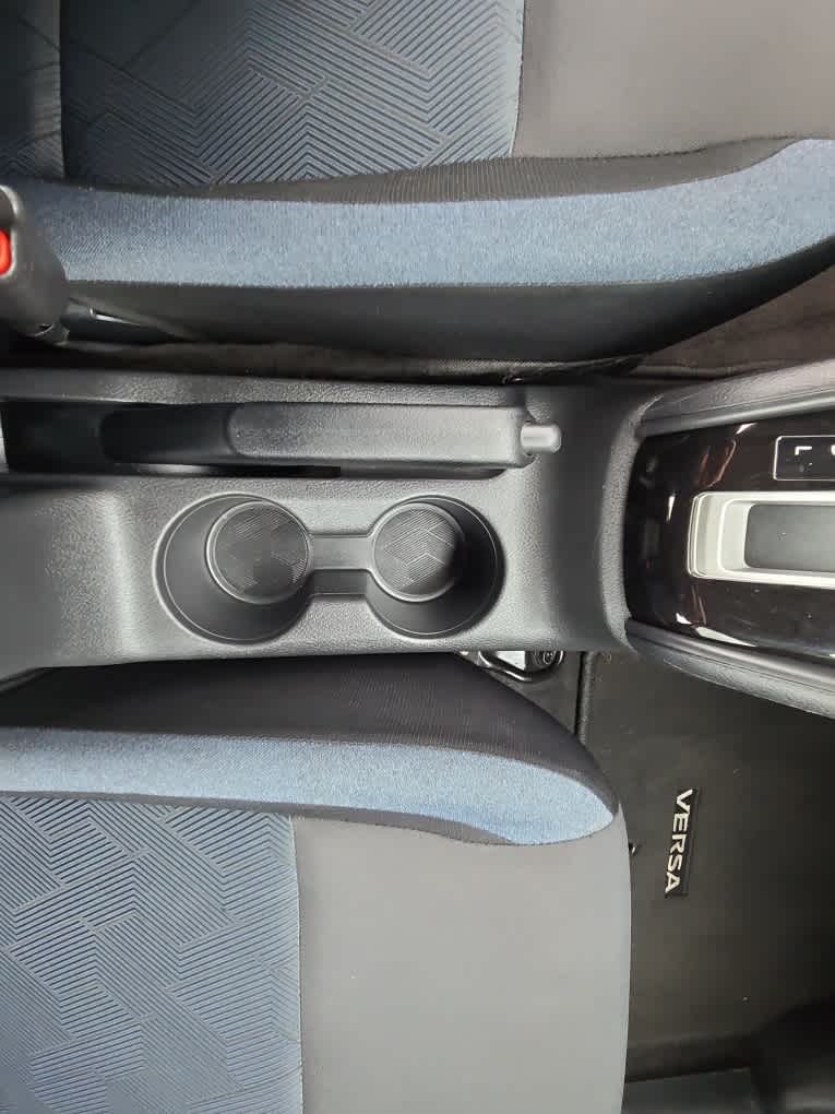 2023 Nissan Versa SV