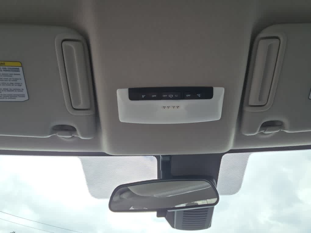 2023 Nissan Versa SV