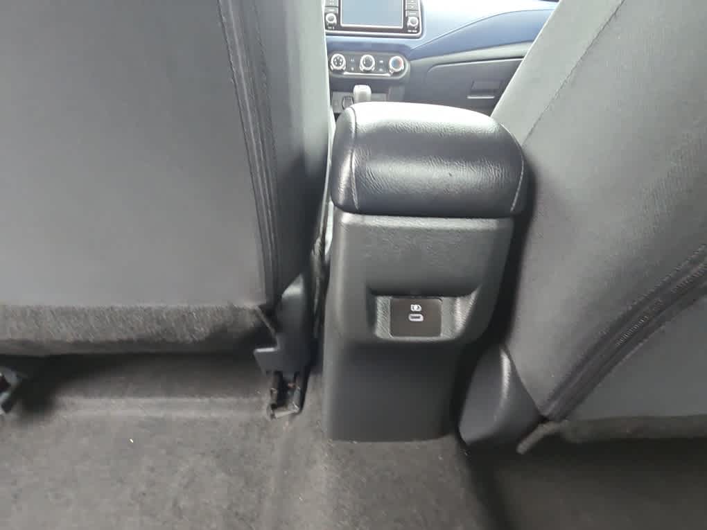 2023 Nissan Versa SV