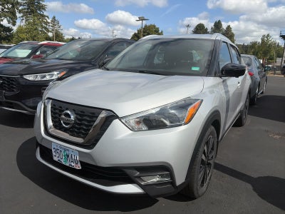 2019 Nissan Kicks SR