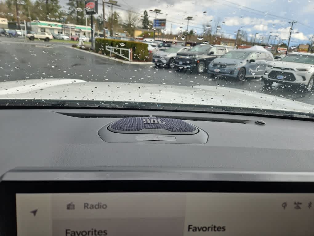 2025 Toyota Tacoma TRD Off Road Hybrid