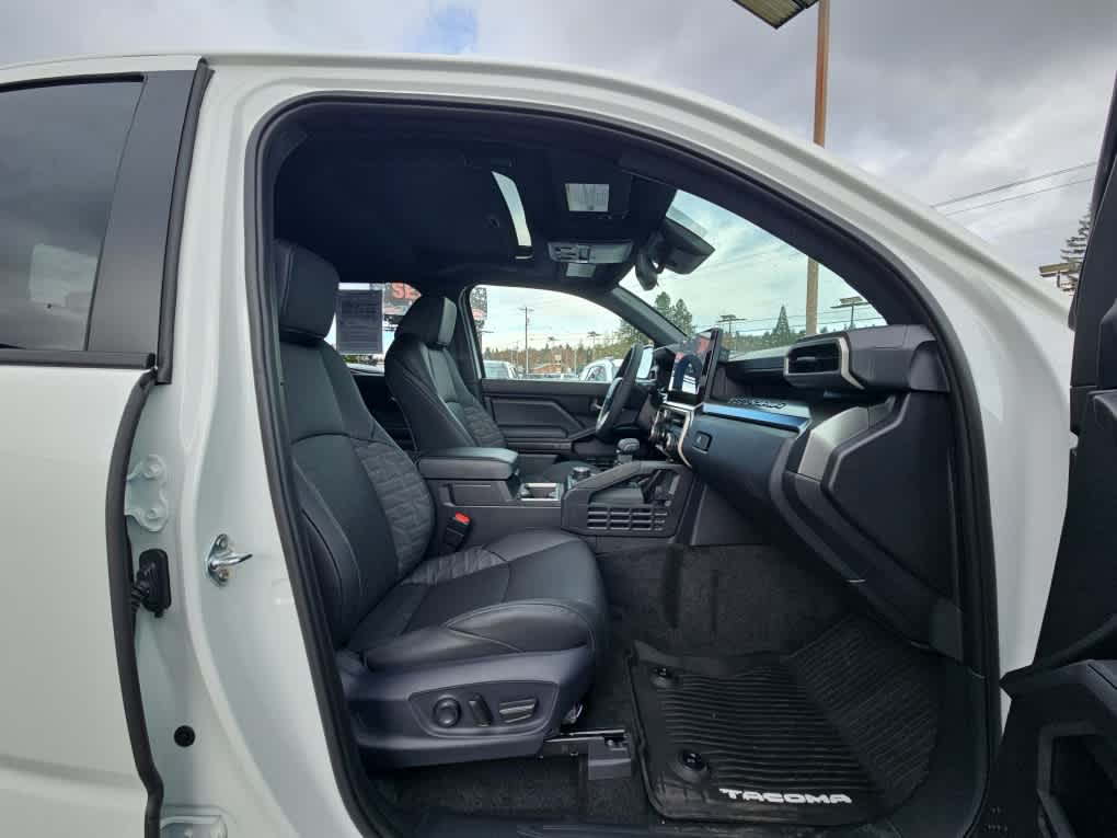 2025 Toyota Tacoma TRD Off Road Hybrid