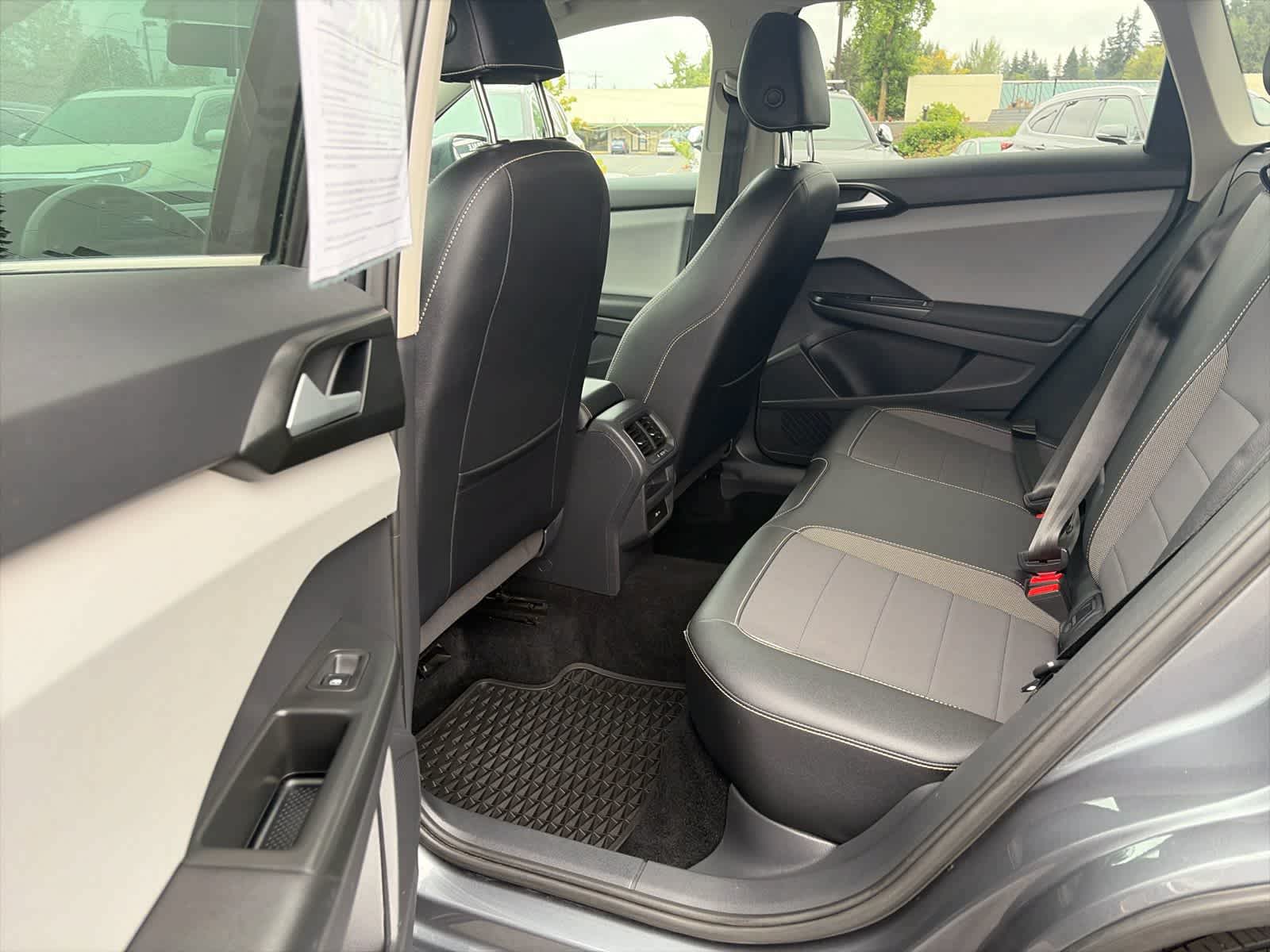 2022 Volkswagen Taos SE