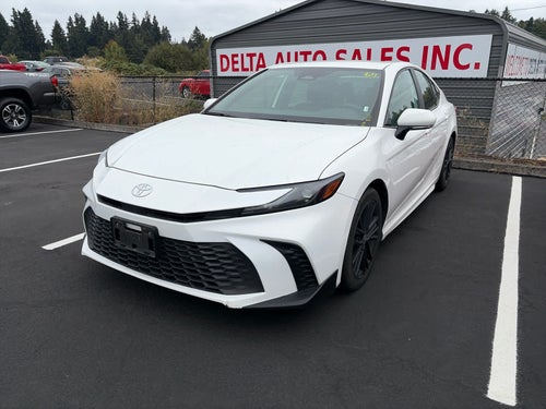 2025 Toyota Camry SE