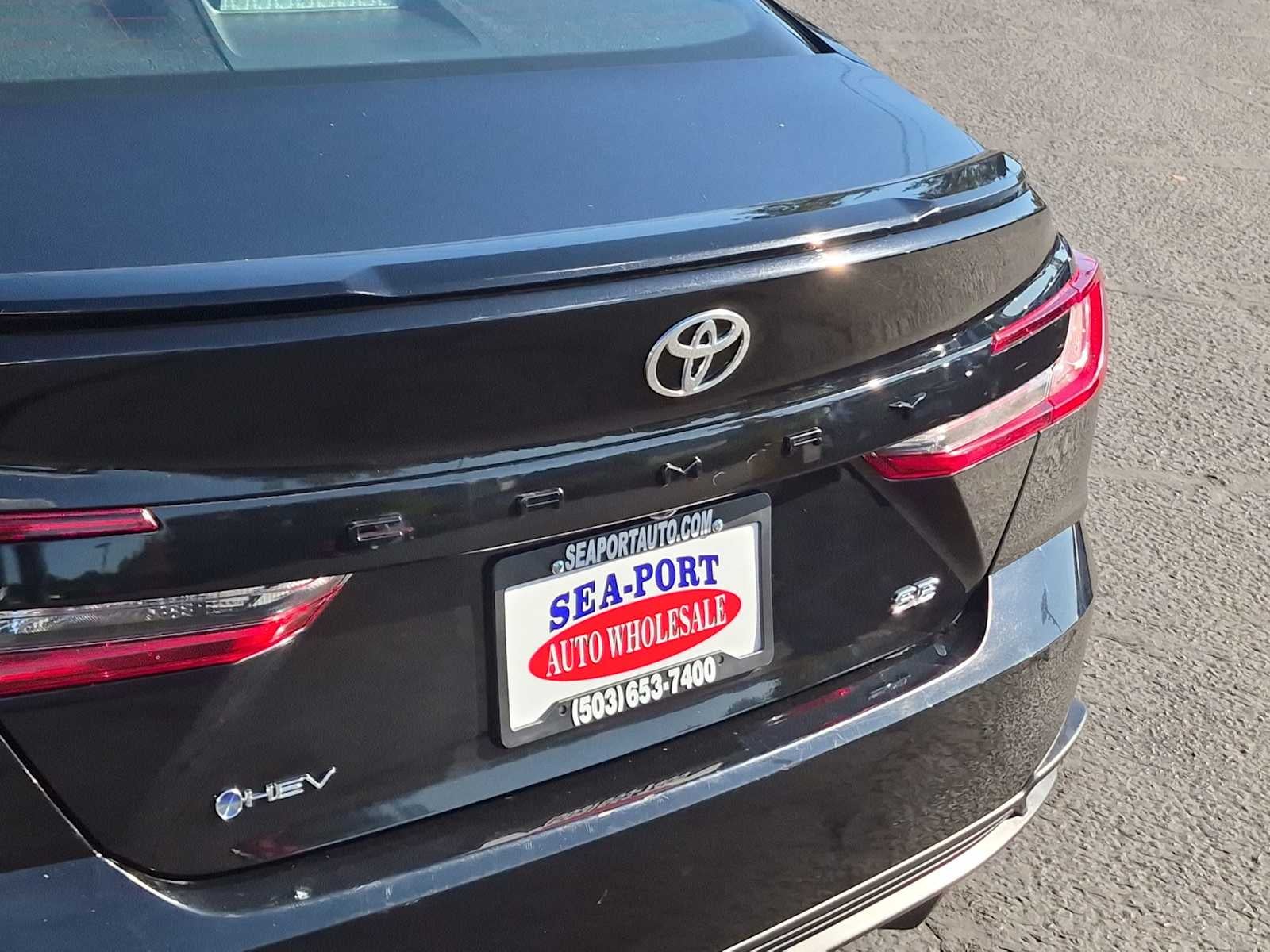 2025 Toyota Camry SE