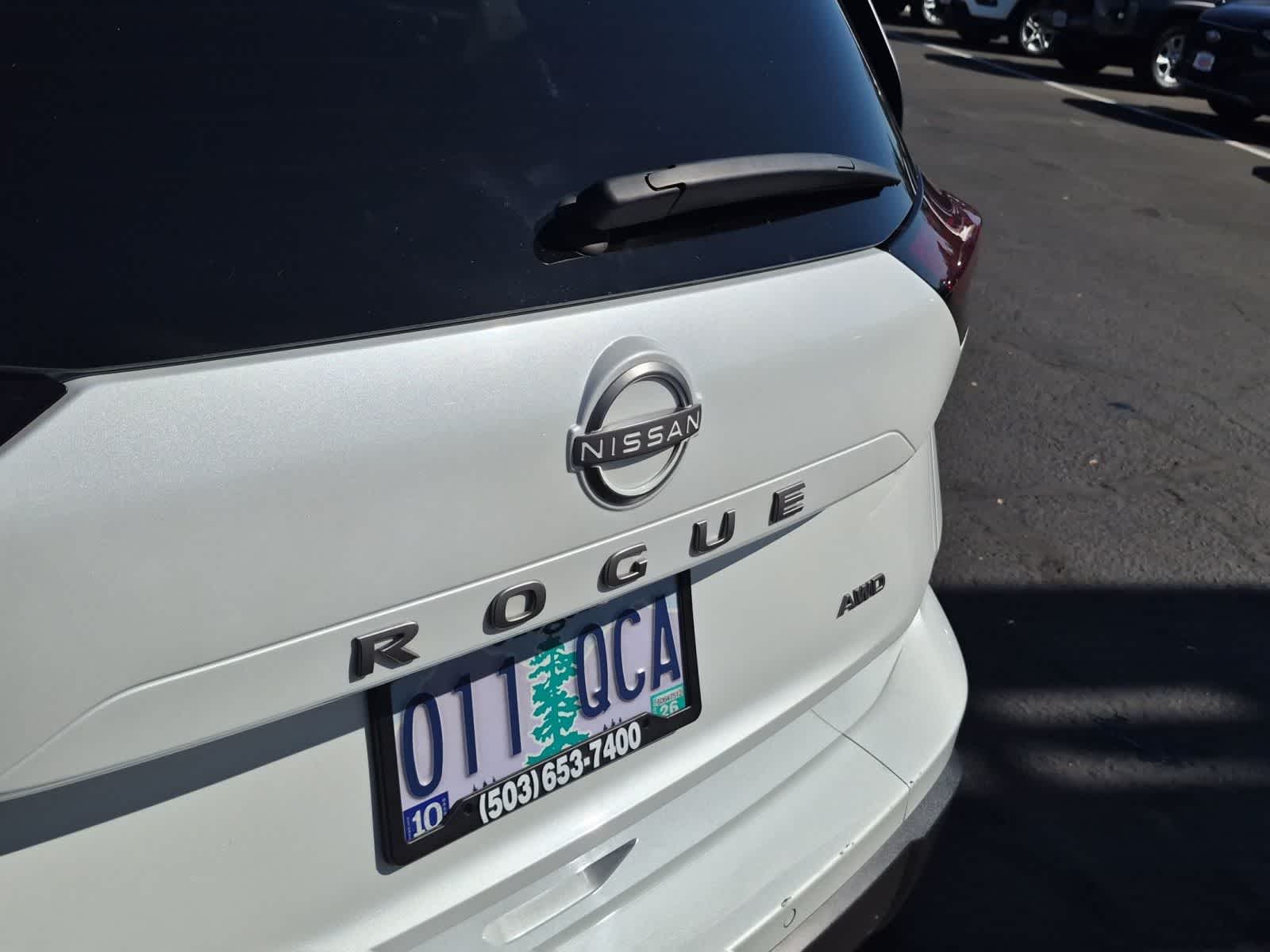 2025 Nissan Rogue SV