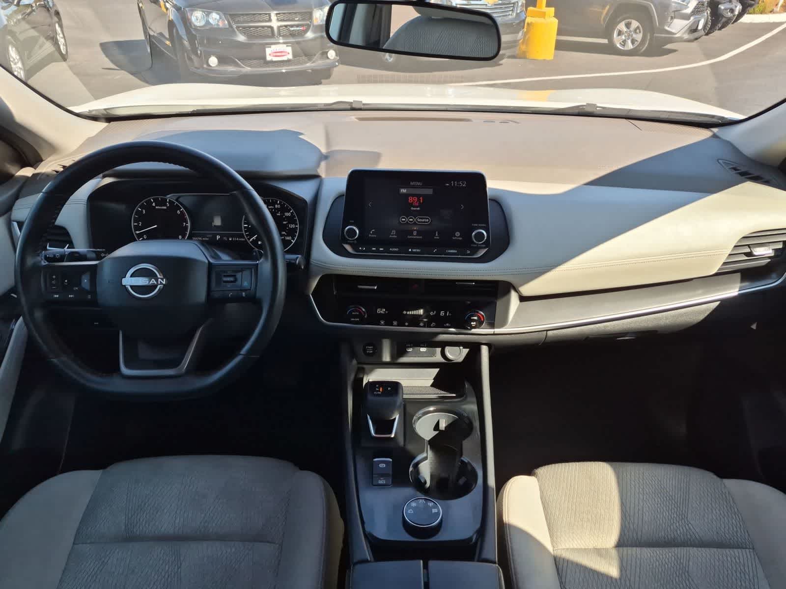 2025 Nissan Rogue SV