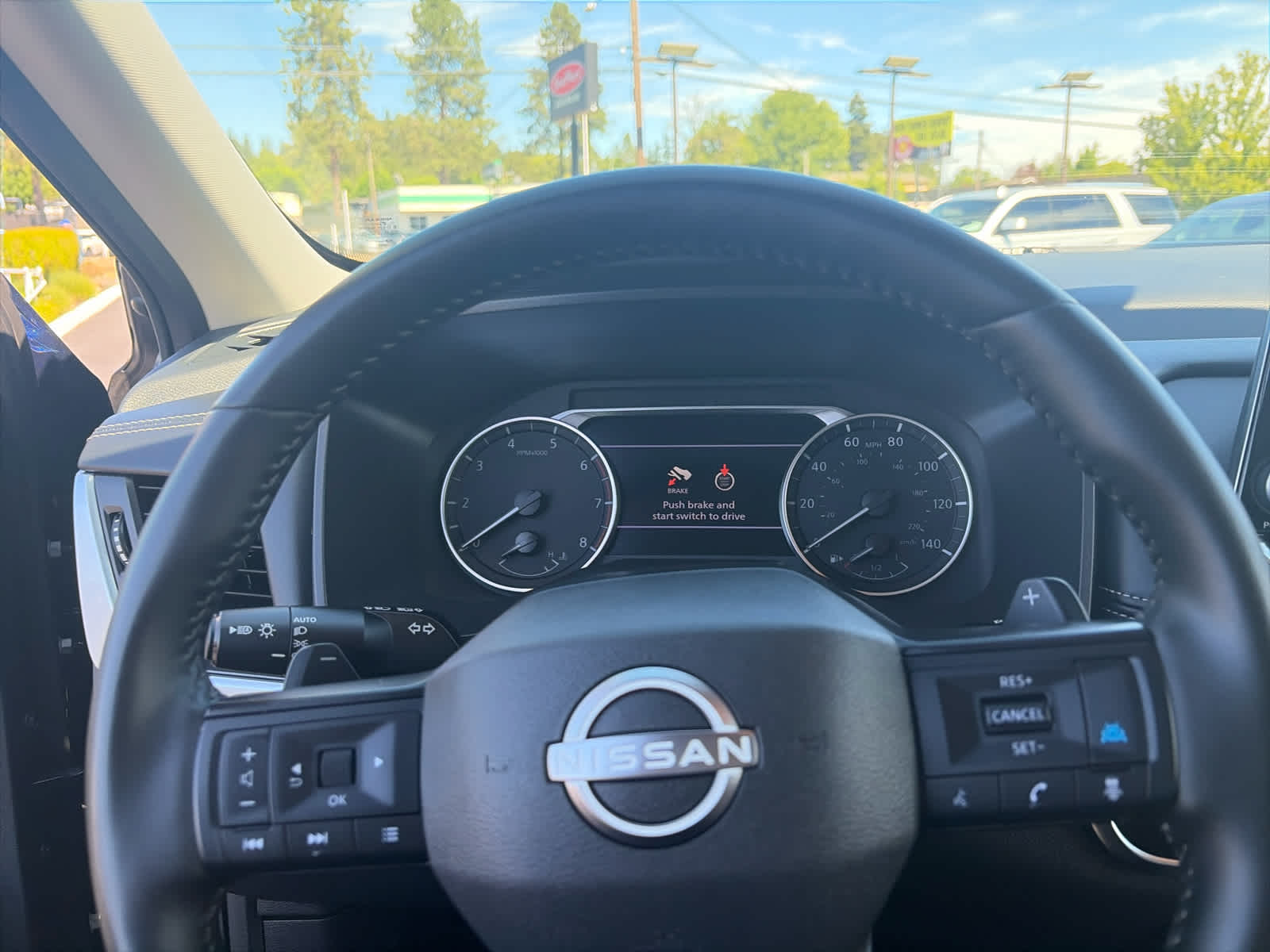 2025 Nissan Rogue SV
