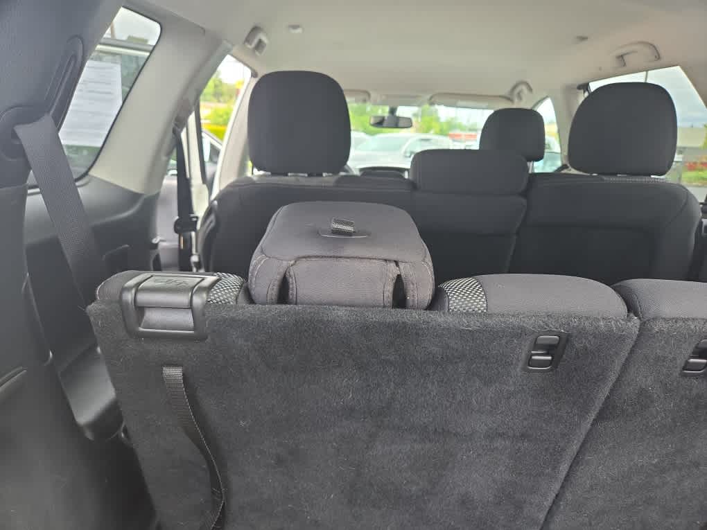 2017 Nissan Pathfinder SV