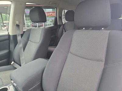 2017 Nissan Pathfinder SV