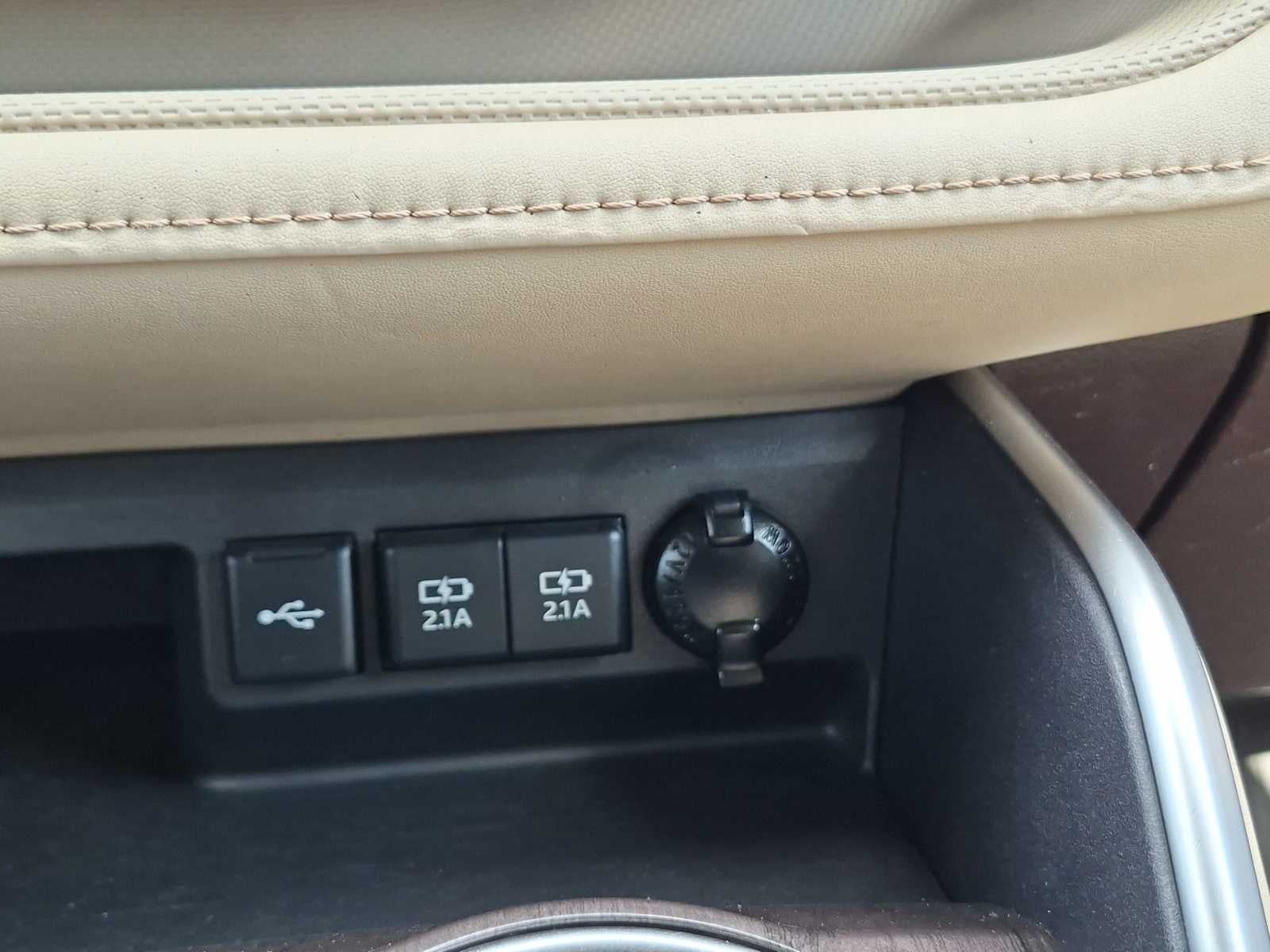 2020 Toyota Highlander Hybrid Platinum