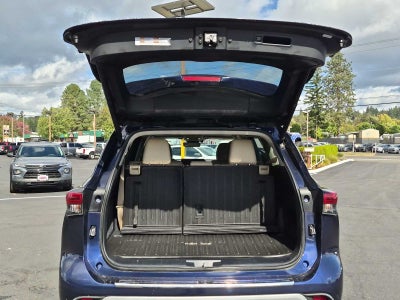 2020 Toyota Highlander Hybrid Platinum