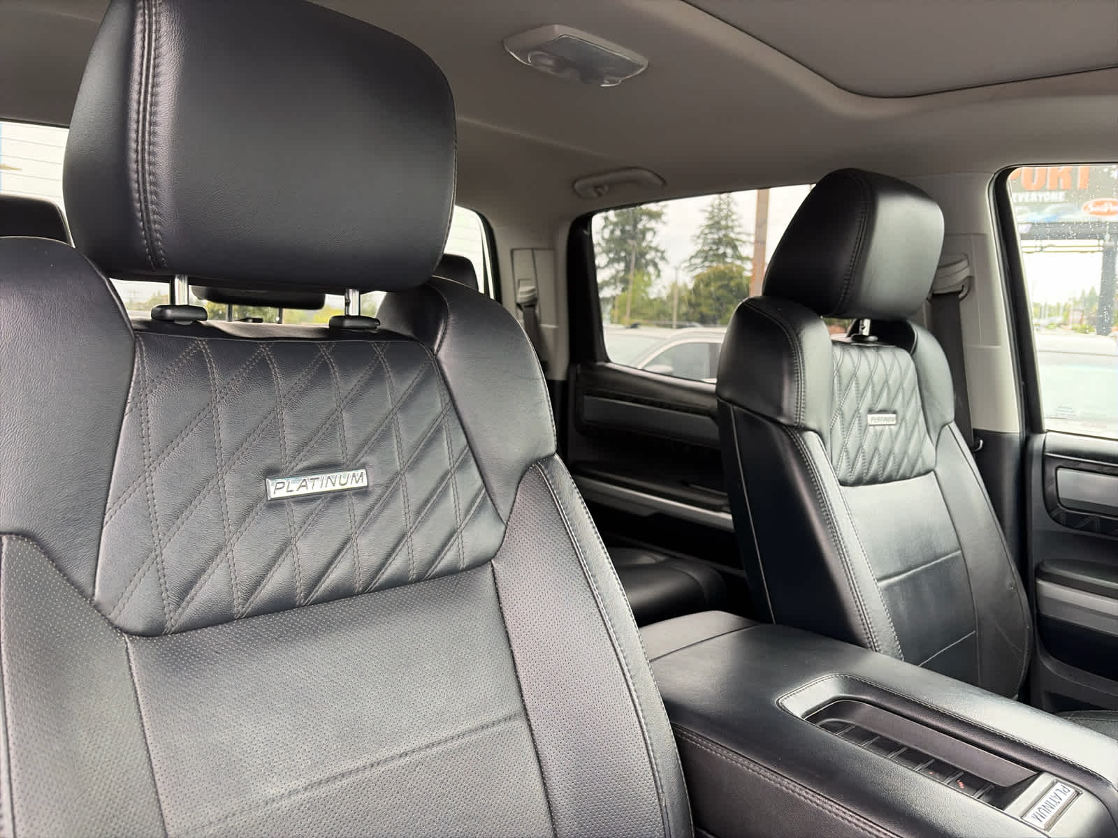 2014 Toyota Tundra Platinum