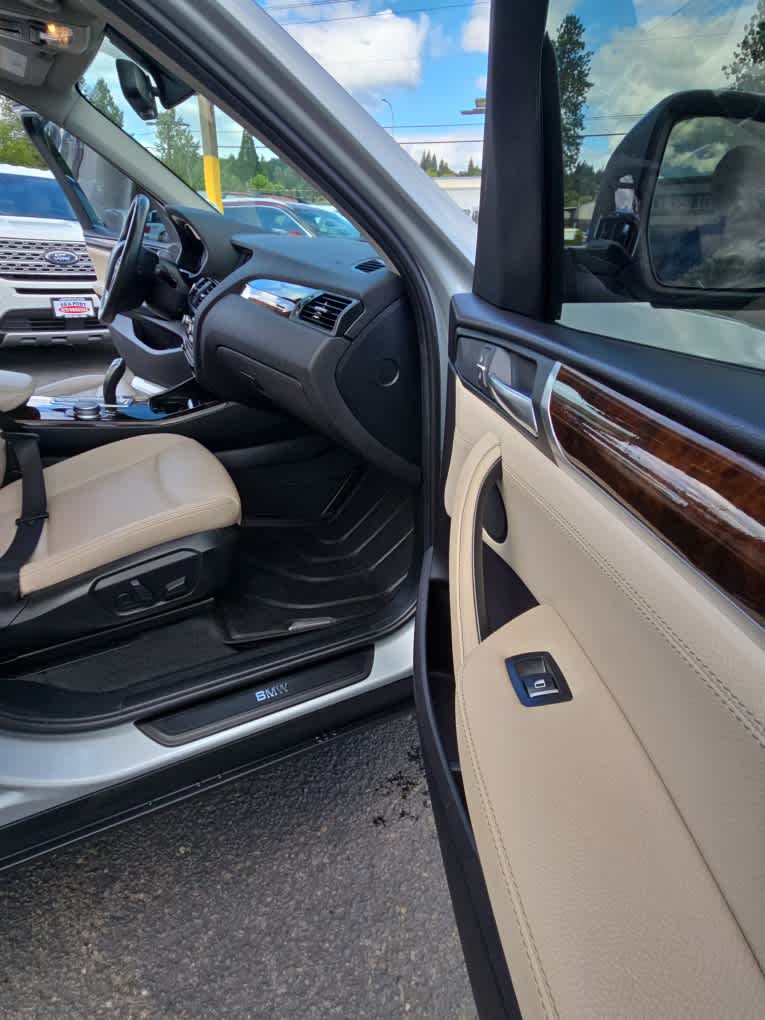 2017 BMW X3 xDrive28i xDrive28i
