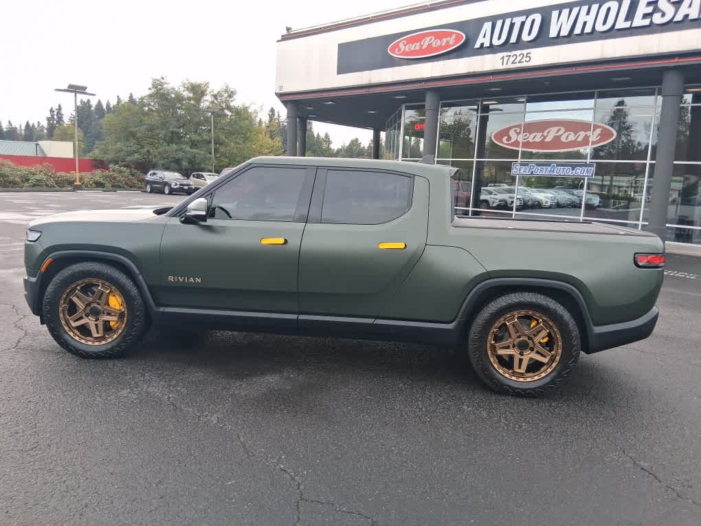 2024 Rivian R1T Adventure