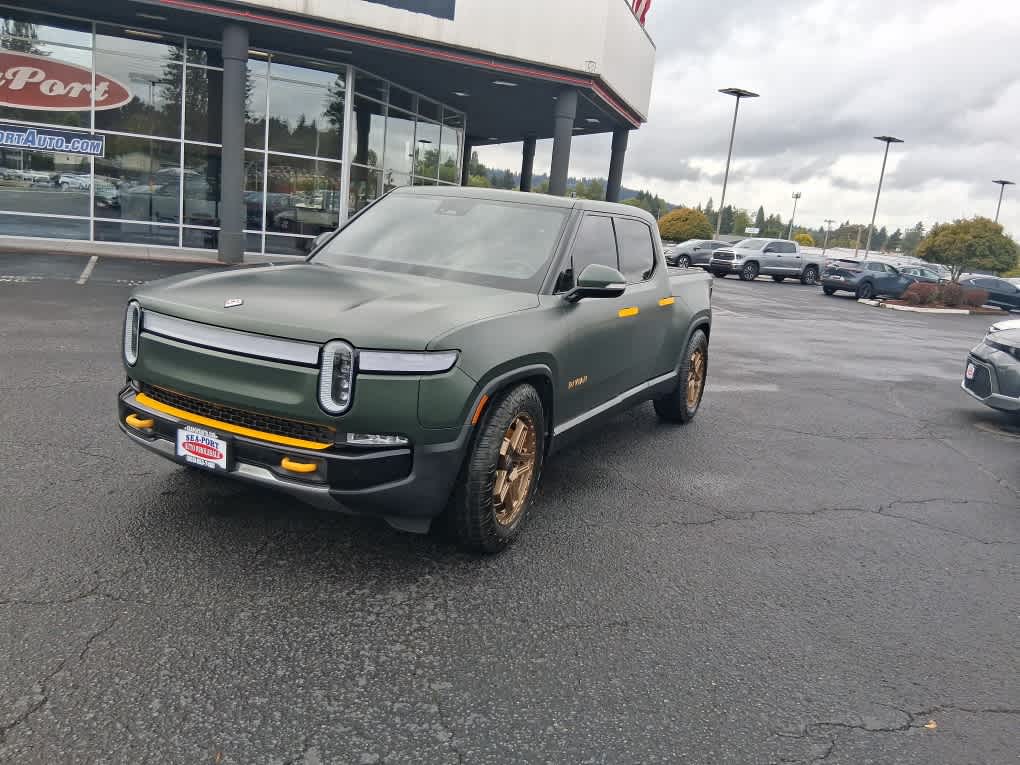 2024 Rivian R1T Adventure
