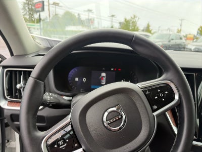 2024 Volvo S60 Plus Dark Theme