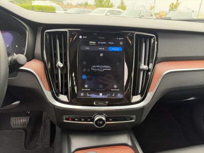 2024 Volvo S60 Plus Dark Theme