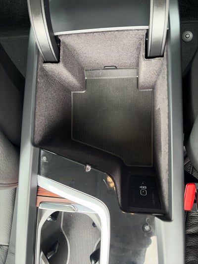 2024 Volvo S60 Plus Dark Theme