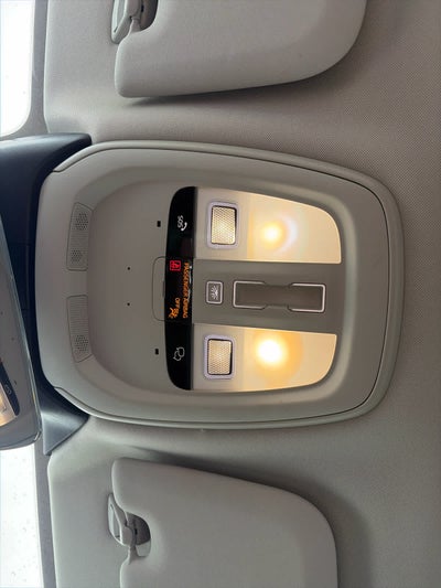 2024 Volvo S60 Plus Dark Theme