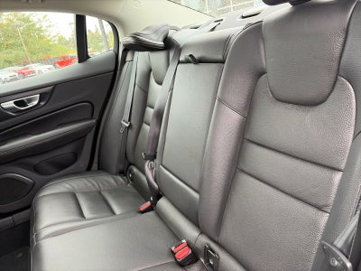 2024 Volvo S60 Plus Dark Theme