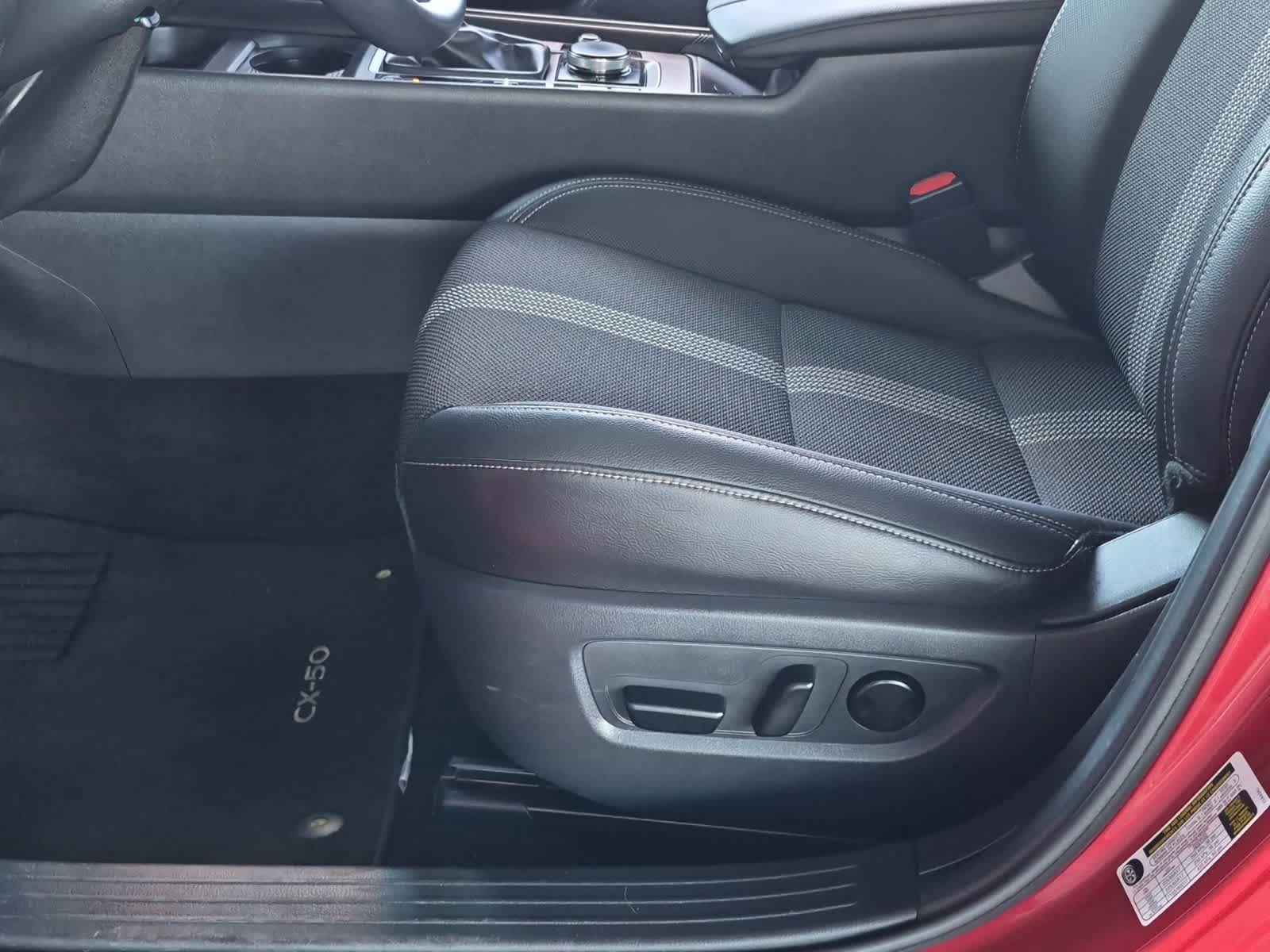 2025 Mazda Mazda CX-50 2.5 S Preferred Package