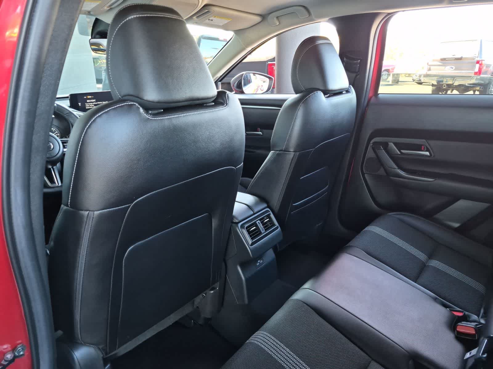 2025 Mazda Mazda CX-50 2.5 S Preferred Package