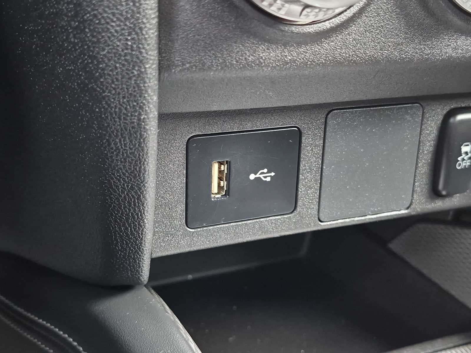 2020 Mitsubishi Outlander Sport ES 2.0