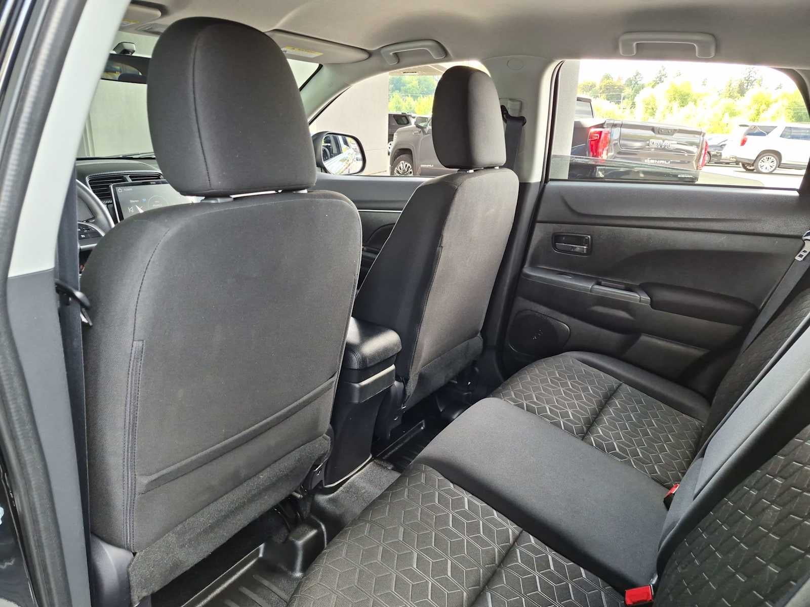 2020 Mitsubishi Outlander Sport ES 2.0