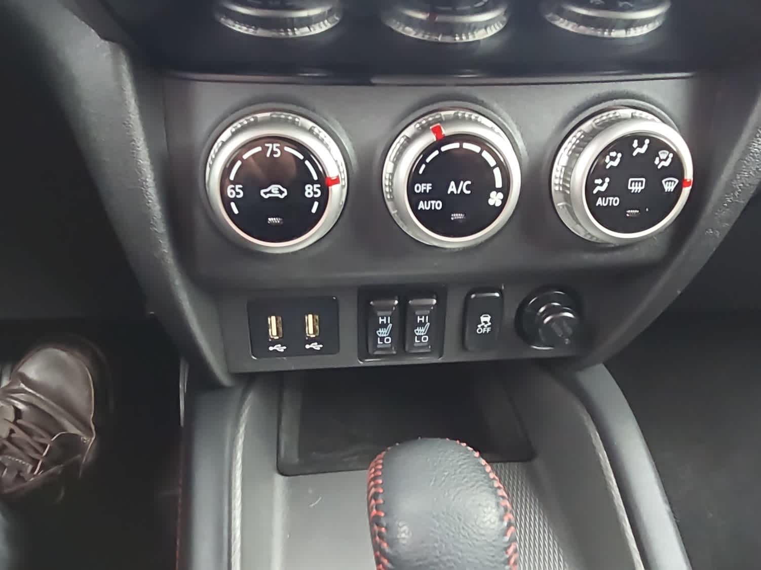 2022 Mitsubishi Outlander Sport LE
