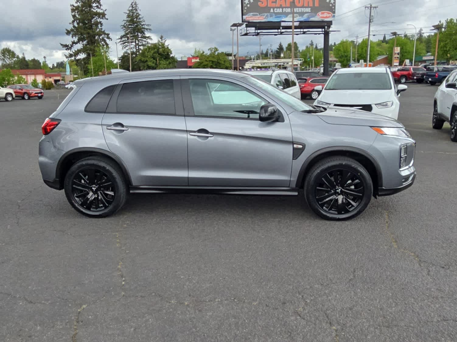 2022 Mitsubishi Outlander Sport LE