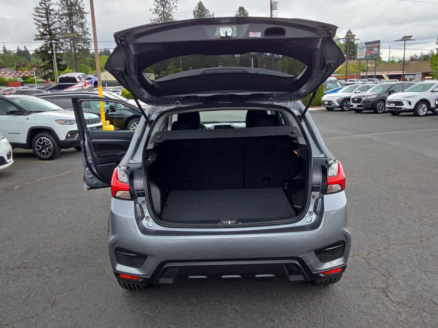 2022 Mitsubishi Outlander Sport LE